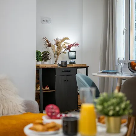 Le Castelosa - Au Coeur Du Vieux-nice *